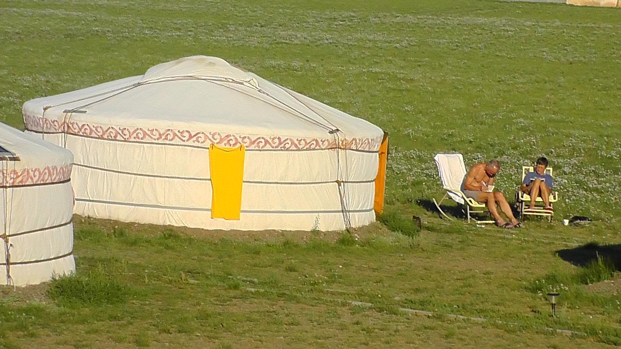 Gobi Mirage Lodge Dalandzadgad Exterior photo